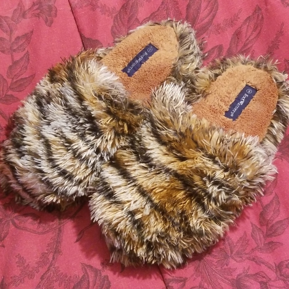 Furry tiger striped open back slippers